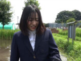 ブレザー制服・泥だらけ1